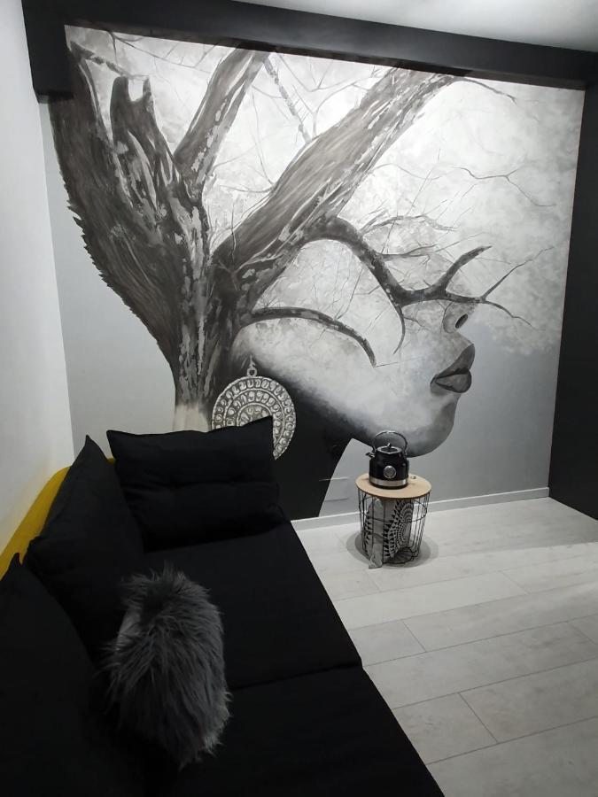 Discret Home Luxury 플로레스티 외부 사진